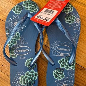 NWT Havaianas